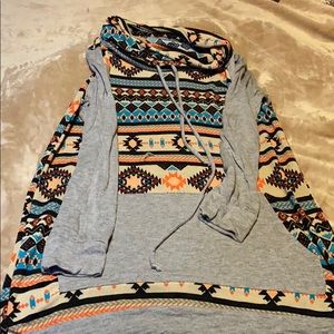 Gray Aztec crowl neck hoodie